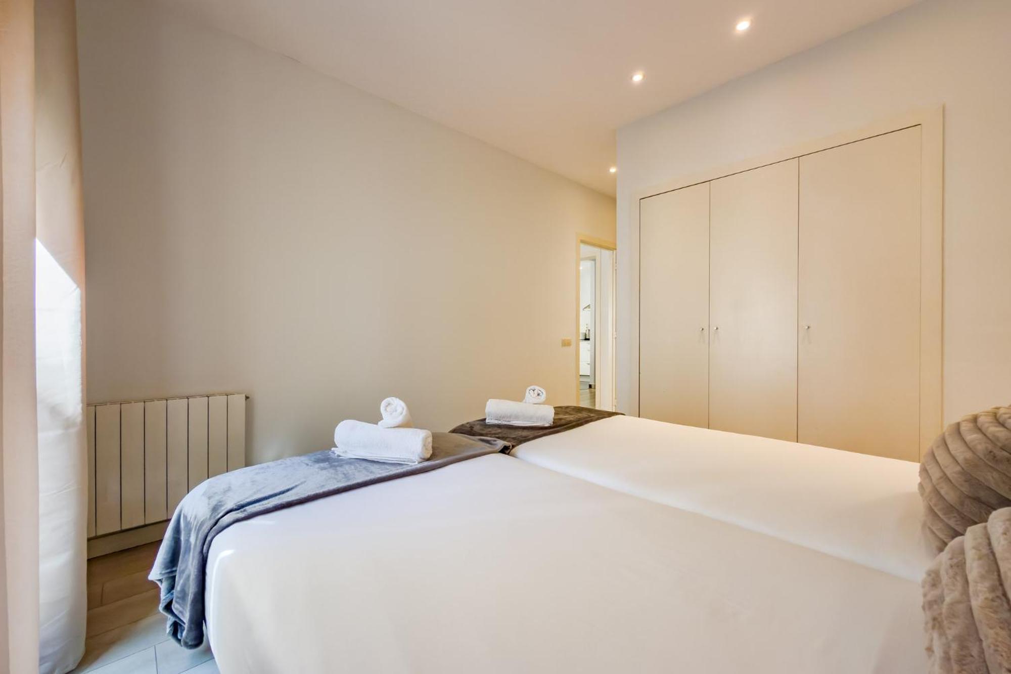 Four Petals Barcelona Boutique Apartments — Photos 3